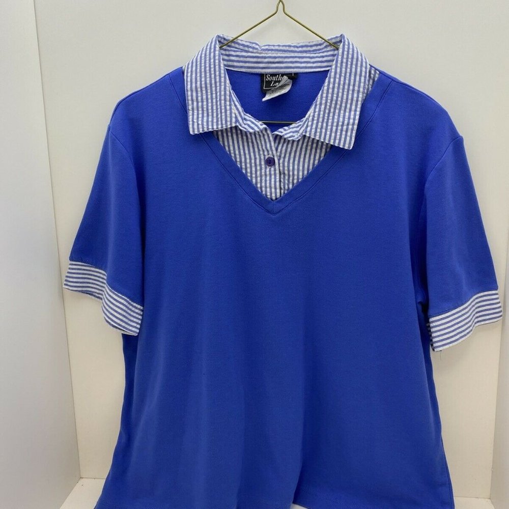 Southern Lady Top Size M Blue and White Pullover C